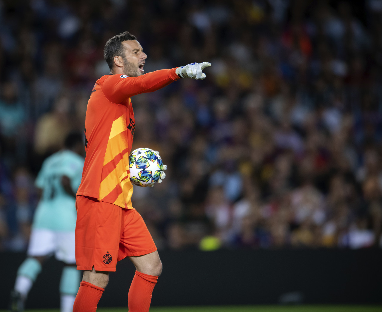 穆里尼奥必 穆里尼奥必