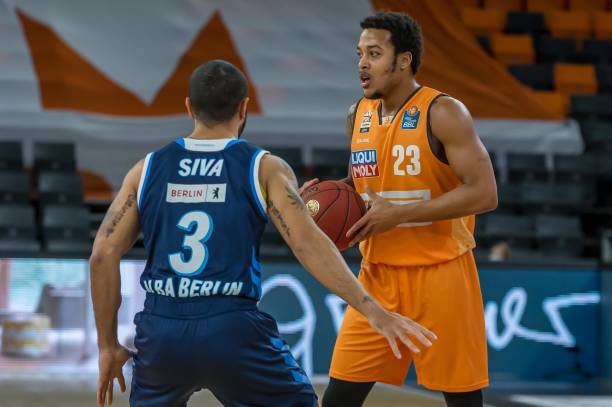 而英国球员 而英国球员