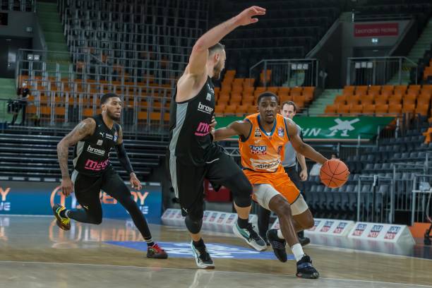 耀是快船阵 耀是快船阵